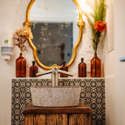 Pasta Mama Toilettenwaschbecken